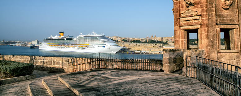 COSTA DIADEMA İLE AKDENİZ'DEN KUZE'YE 7 MAYIS thmb img
