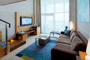 Oasis of the Seas - Crown Loft Suite (L1)